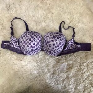 Beautiful, comfortable, well made plum purple and lavender bra